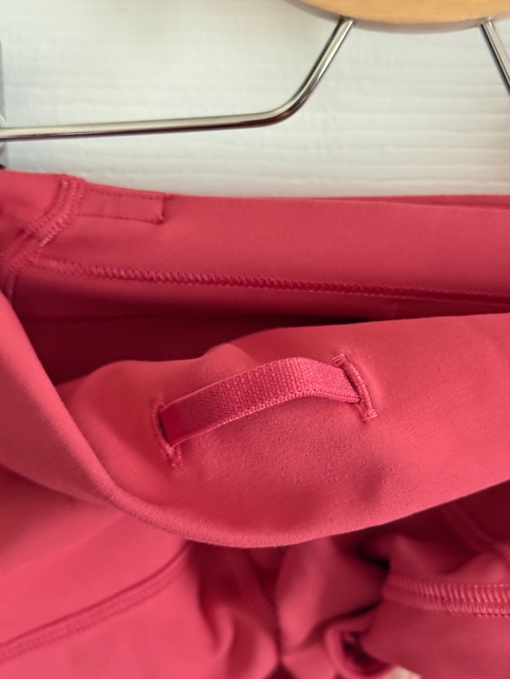 NWOT Lululemon Align Leggings with Pockets in Mulberry Spark - Picture 3 of 5